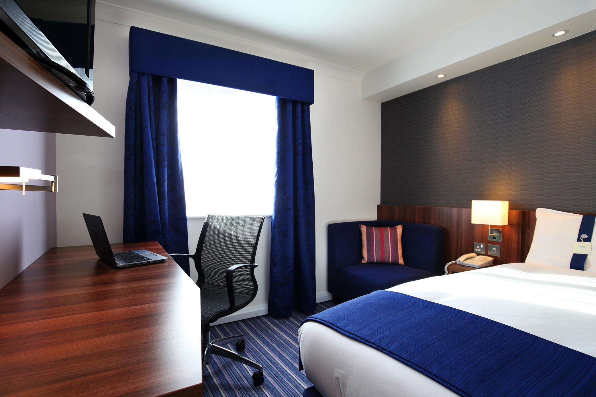 Hotel Express London Gatwick Crawley, An Ihg