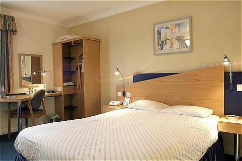 Hotel Express London Gatwick Crawley, An Ihg
