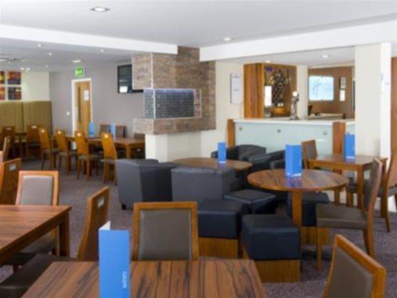 Hotel Express London Gatwick Crawley, An Ihg